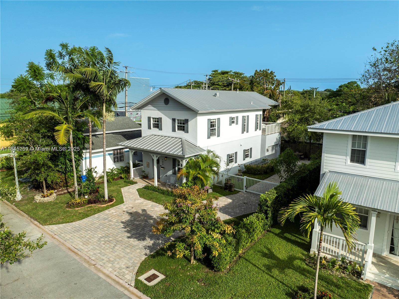 MAC FARLANE HOMESTEAD - Residential Lease