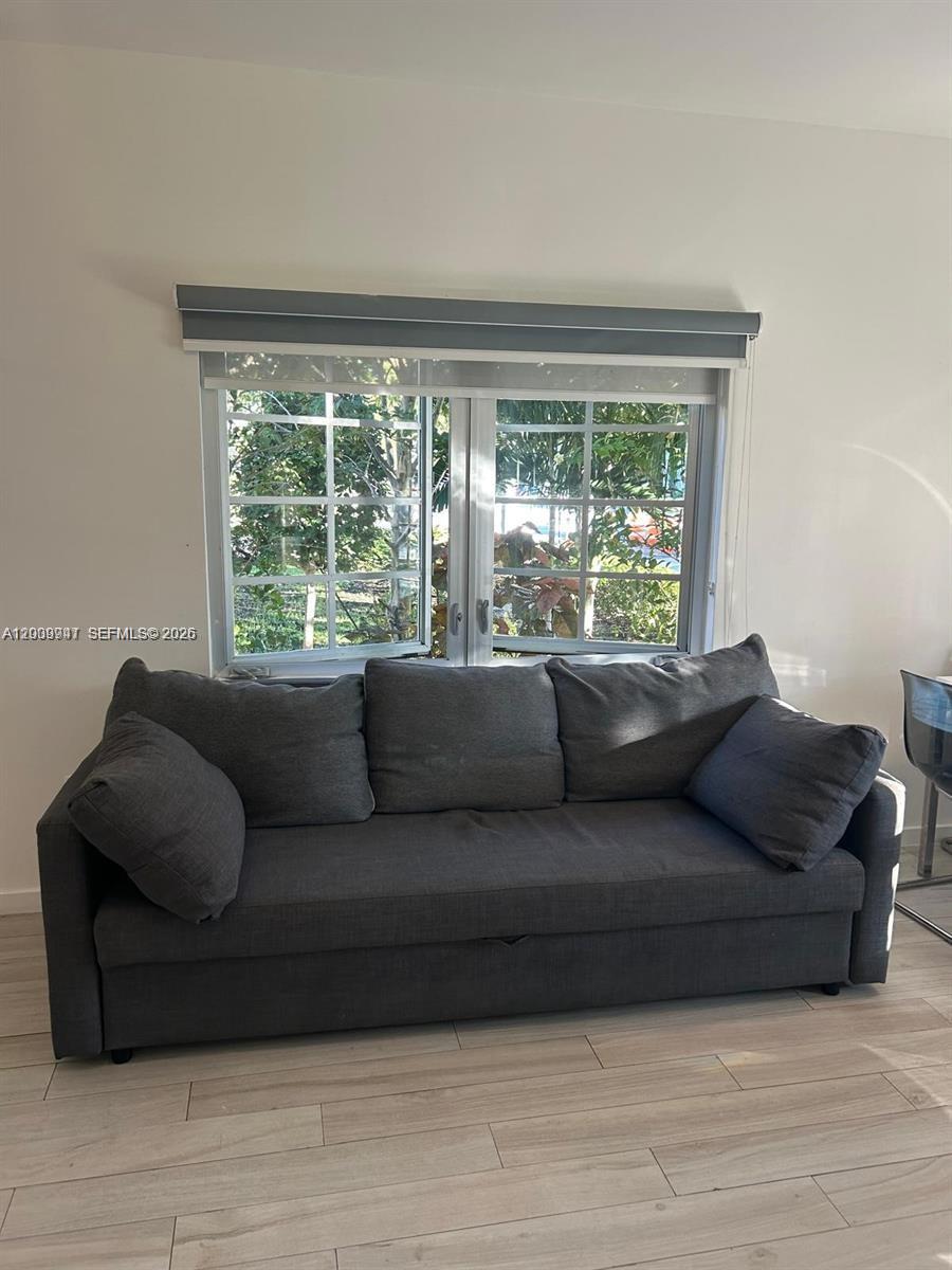 EVA CONDO - Residential