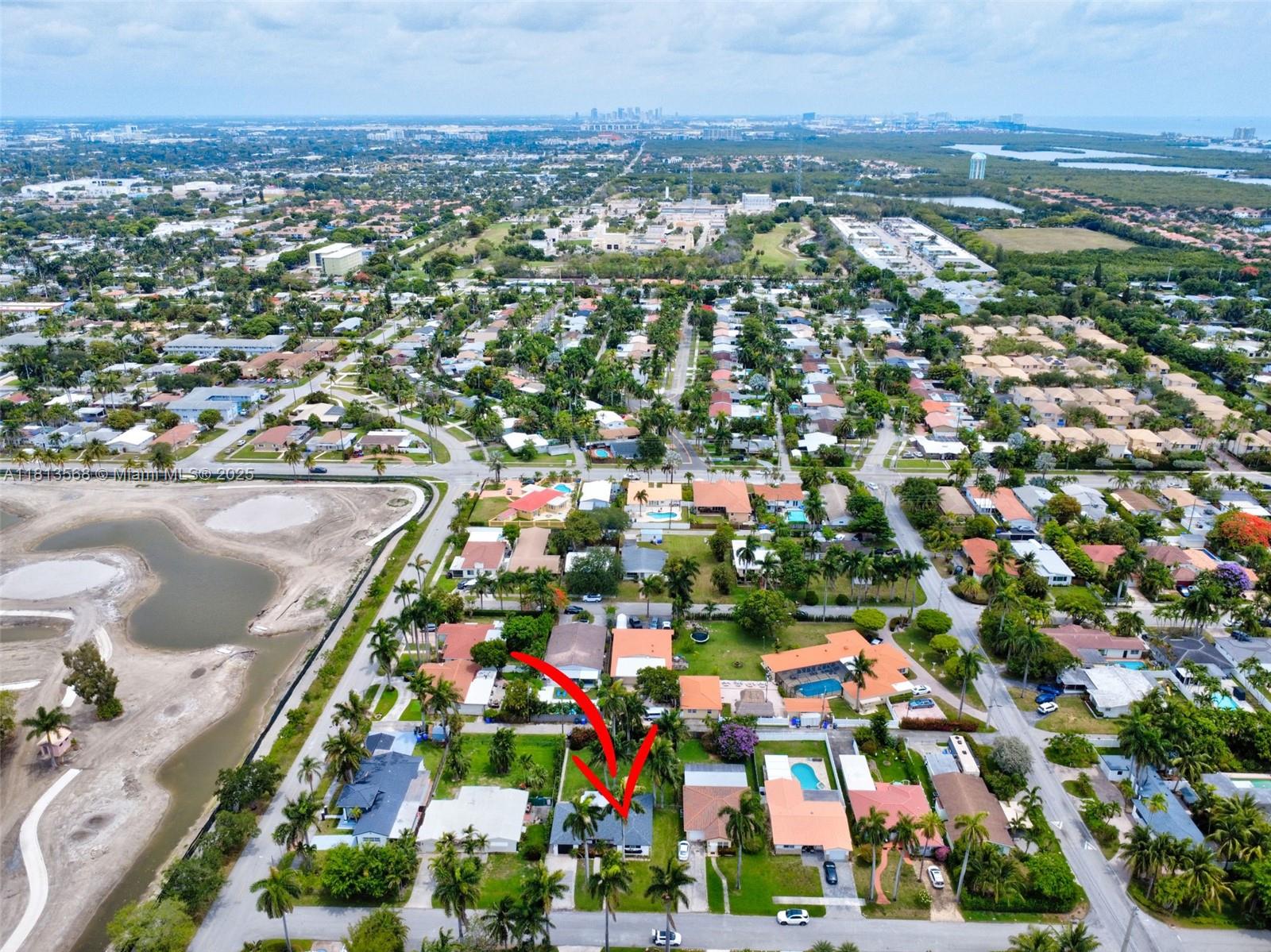 HOLLYWOOD LAKES SECTION - Residential