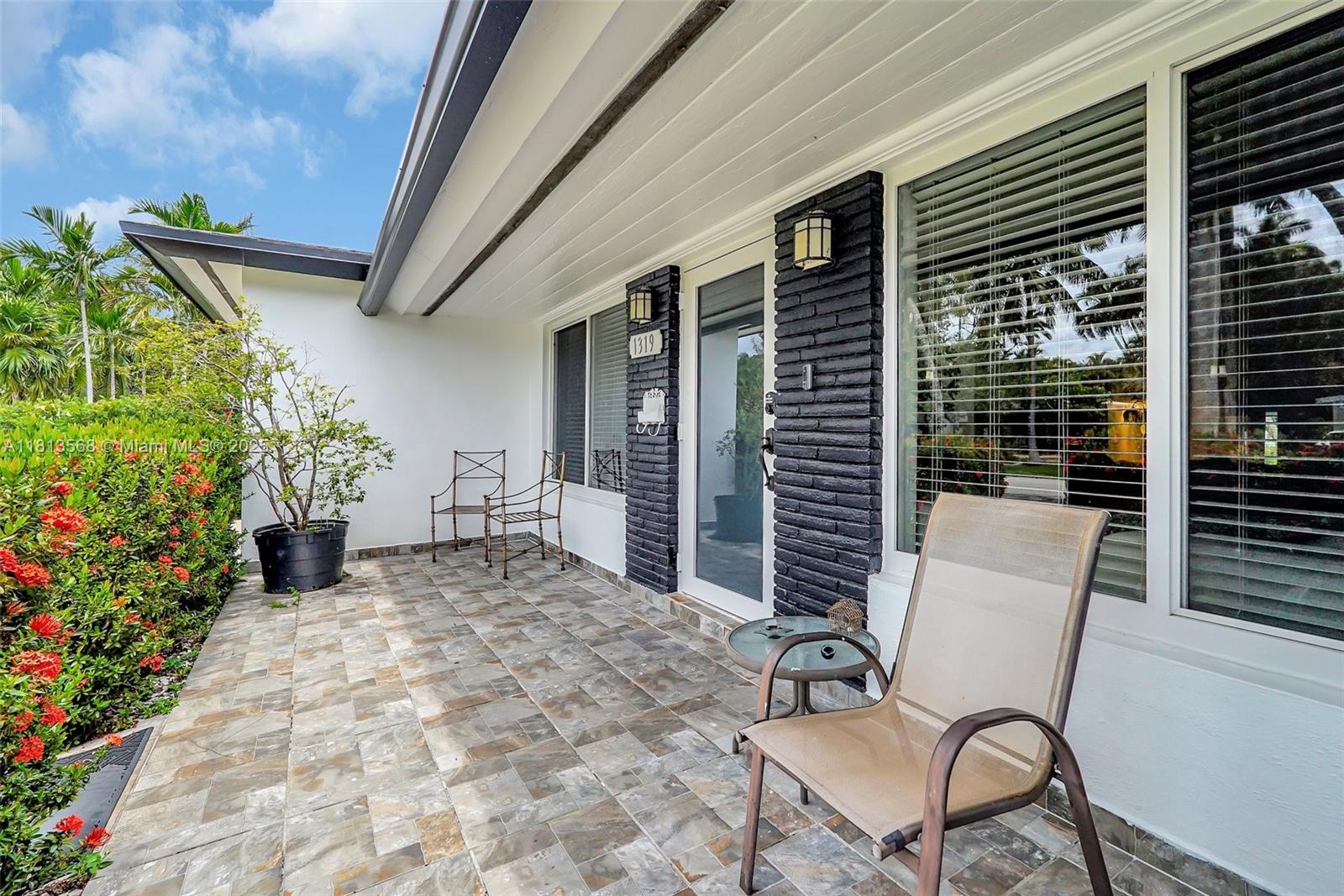 1319 Buchanan St, Hollywood, Broward County, Florida - 3 Bedrooms  
2 Bathrooms - 
