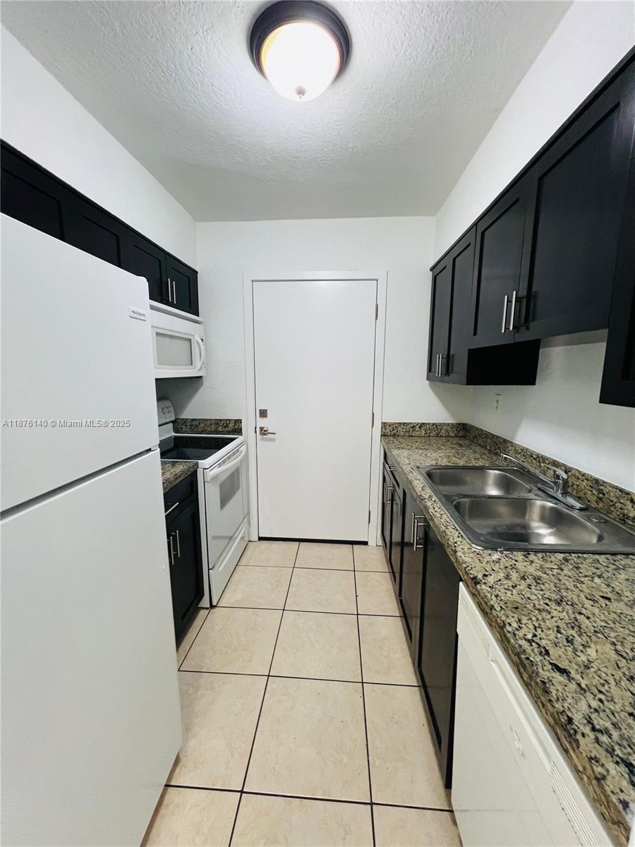 GALLOWOOD CONDO - Residential Lease