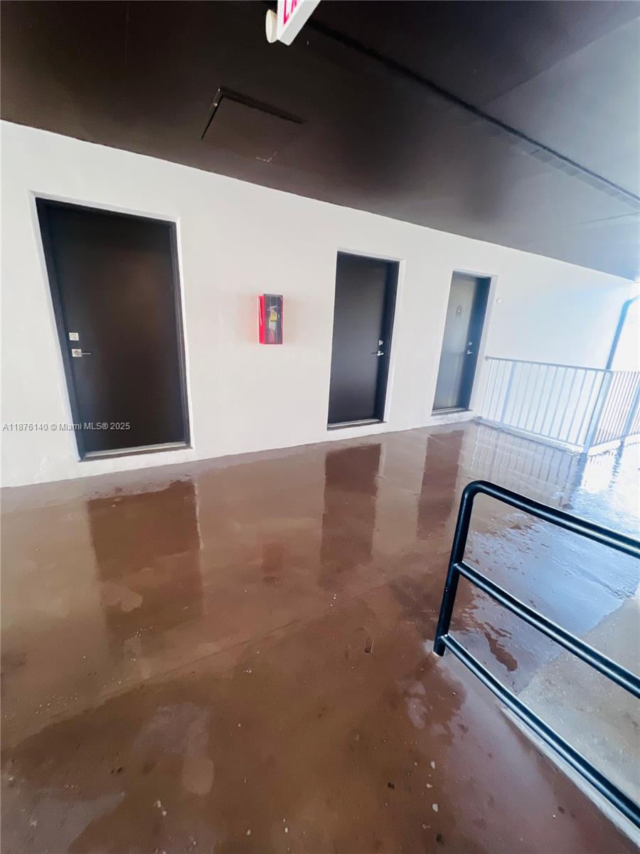 GALLOWOOD CONDO - Residential Lease