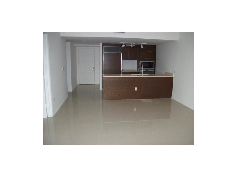 ICONBRICKELL CONDO NO 1 - Residential Lease