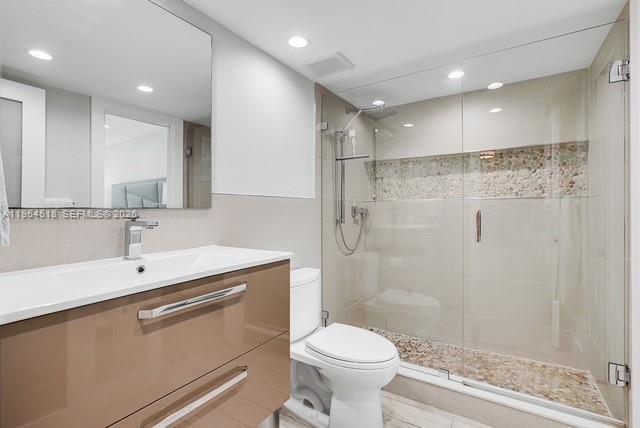 MANOR GROVE VILLAGE THREE - Residential