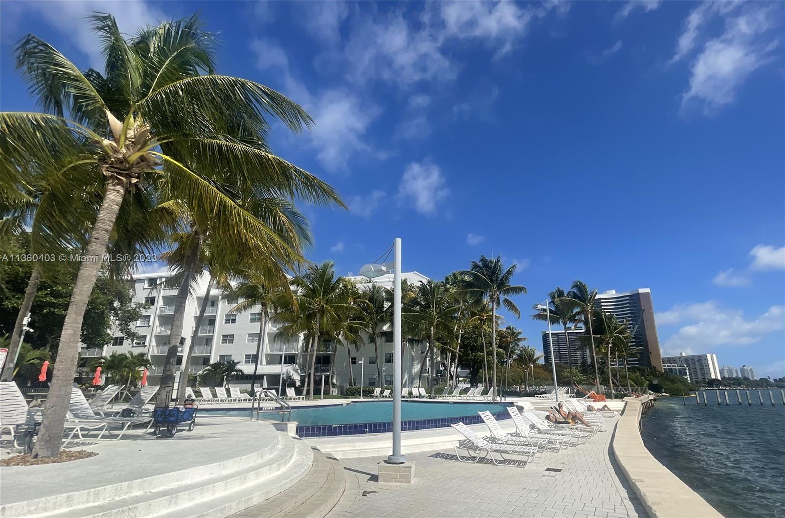 Wonderful 2 BEDROOM/1 BATH available for rent in beautiful Midtown Miami. Right on the bay, with spectacular amenities, this unit awaits you. Development Amenities:
Barbecue
Bbq / Picnic Area
Beach Rights
Bike Storage
Boat Dock
Clubhouse / Clubroom
Common Laundry
Elevators
Fitness Center
Laundry
Picnic Area
Pier
Playground
Infinity Pool
Second Pool
Jacuzzi
Recreation Facilities
Sauna
Spa Hot Tub
Storage
Trails
Trash Chute