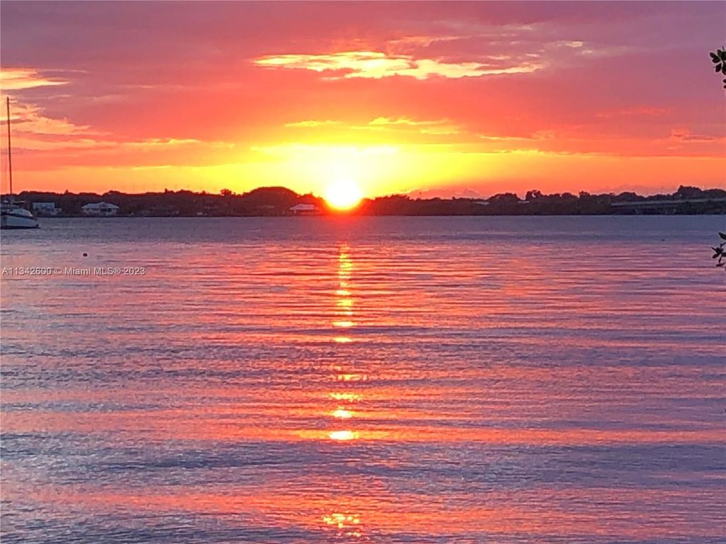 Photo of 5700 NE Island Cove Way #4206, Hutchinson Island, FL 34996 (MLS # A11342600)