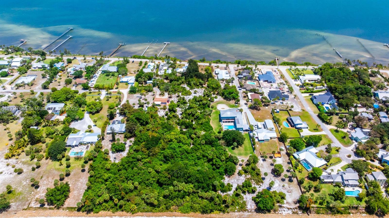 12649 S Indian River