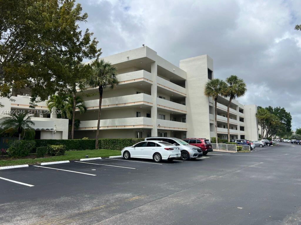 POINCIANA LAKES CONDO - Residential
