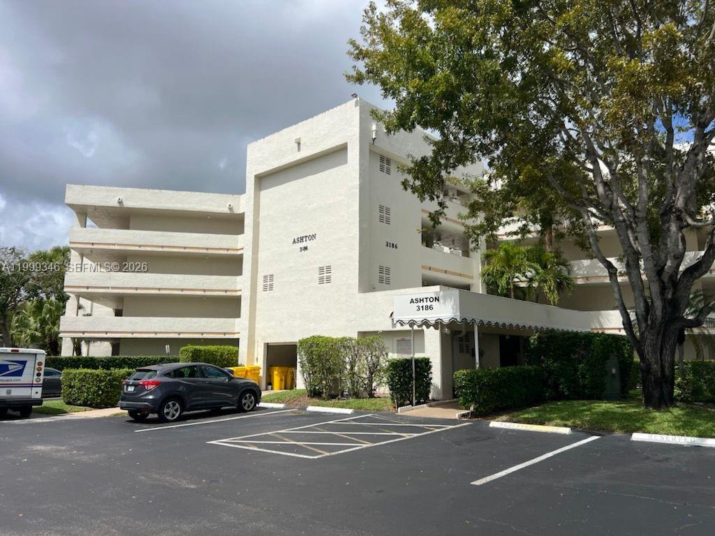POINCIANA LAKES CONDO - Residential
