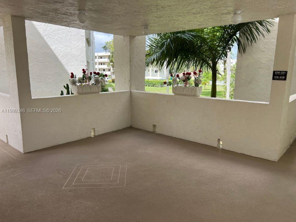 POINCIANA LAKES CONDO - Residential