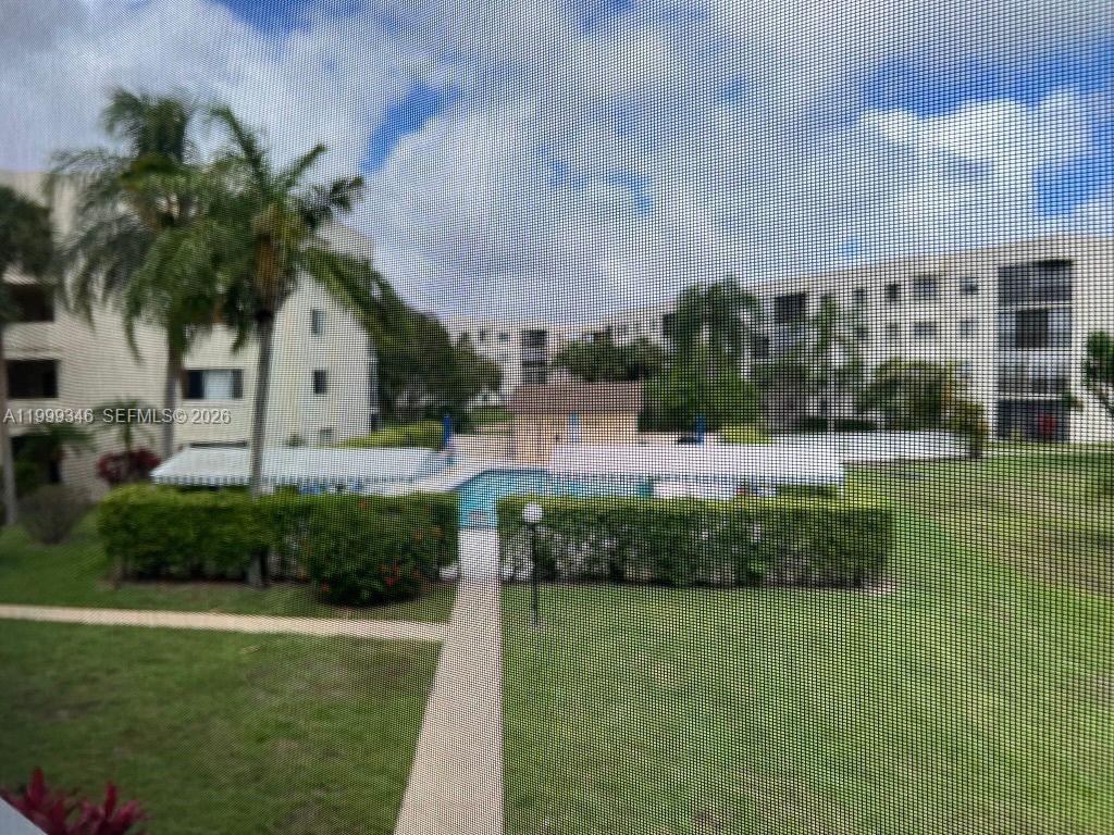 POINCIANA LAKES CONDO - Residential