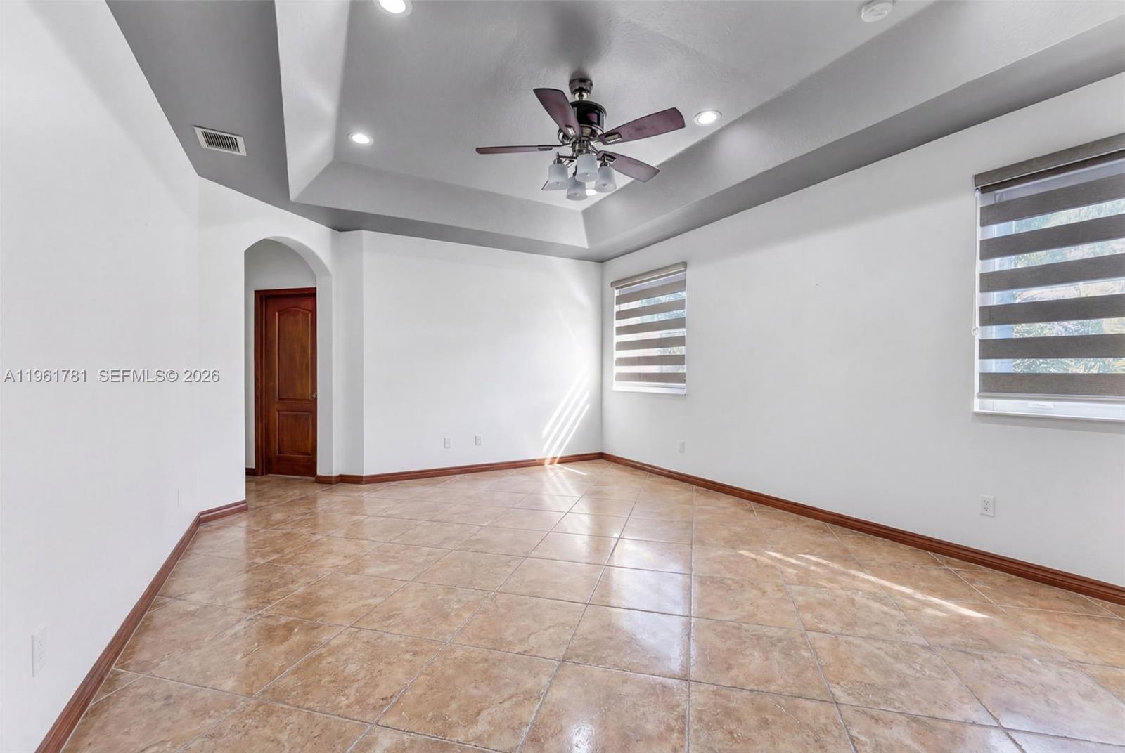 CENTURY GARDENS - Residential