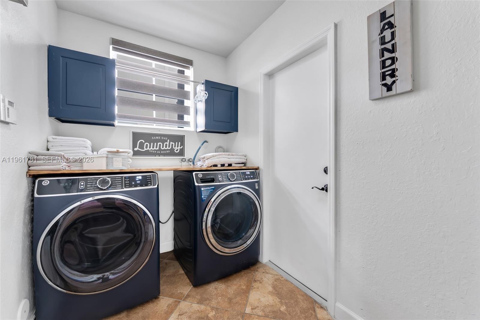 CENTURY GARDENS - Residential