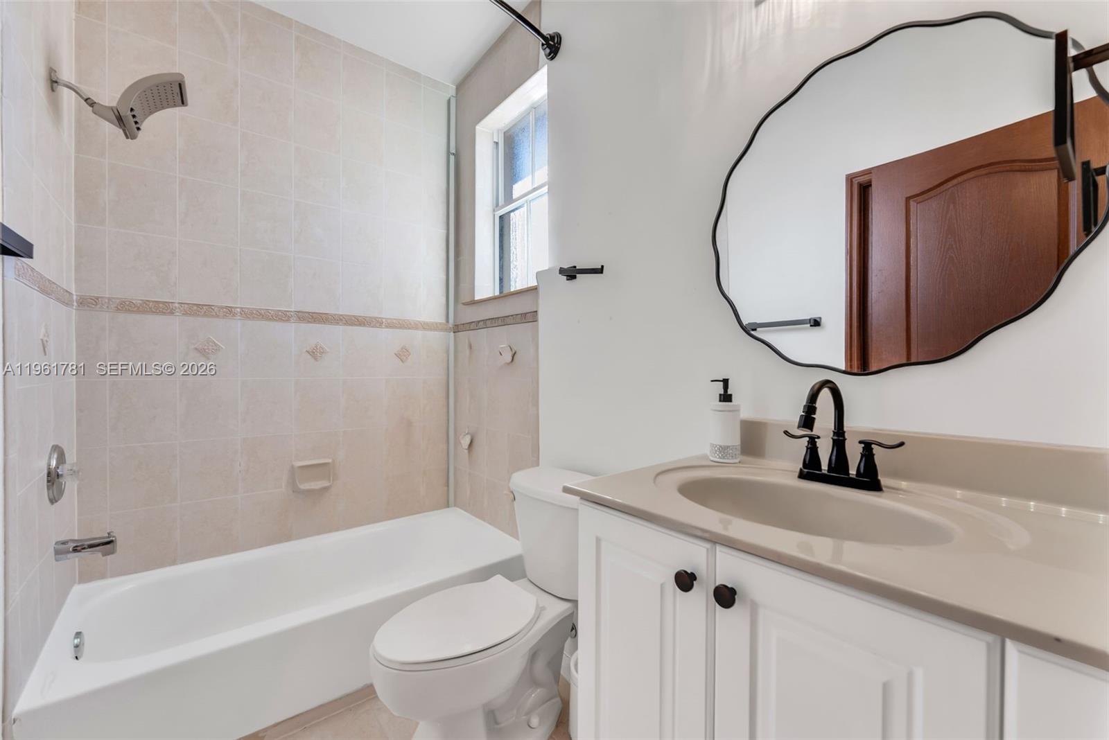 CENTURY GARDENS - Residential