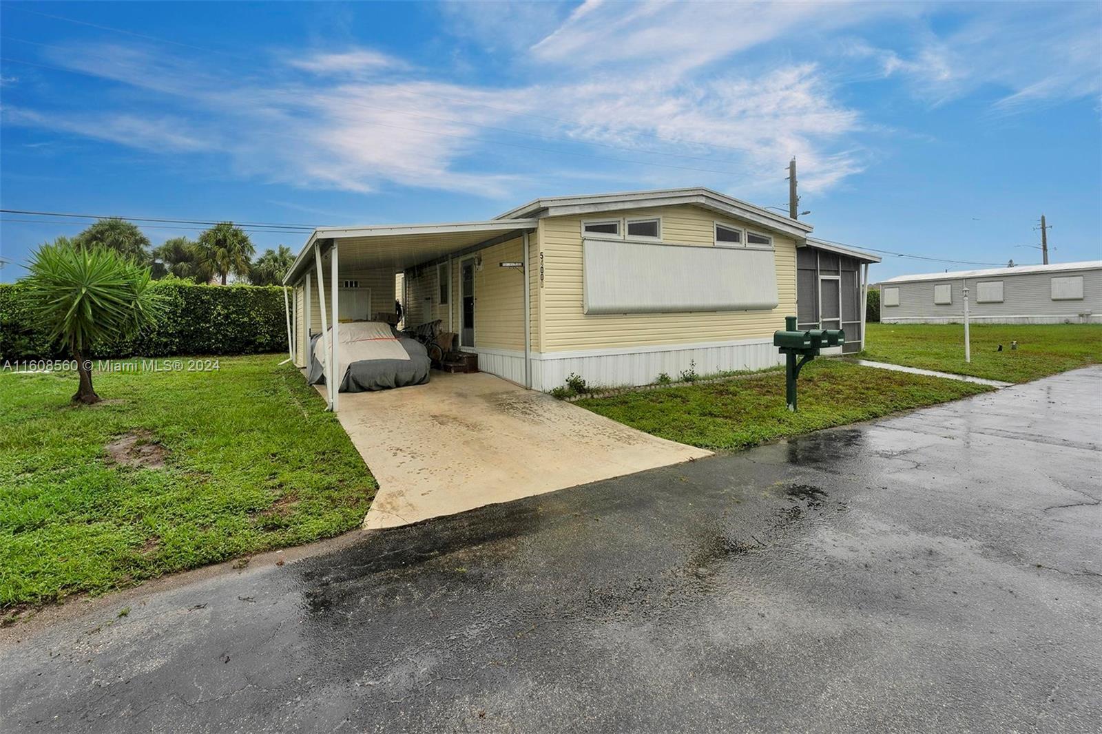 JAMAICA BAY MOBILE HOME C - Residential
