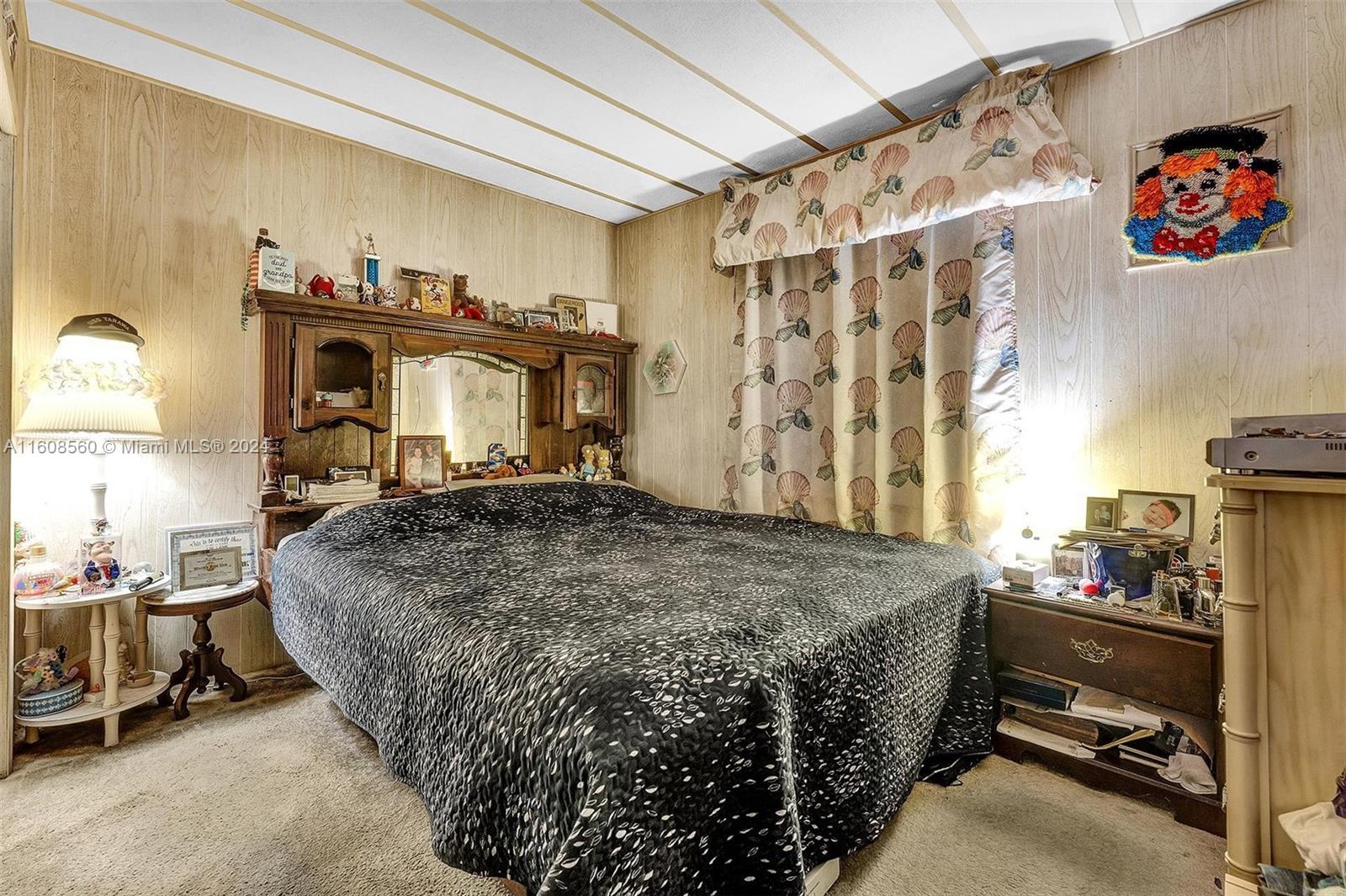 JAMAICA BAY MOBILE HOME C - Residential