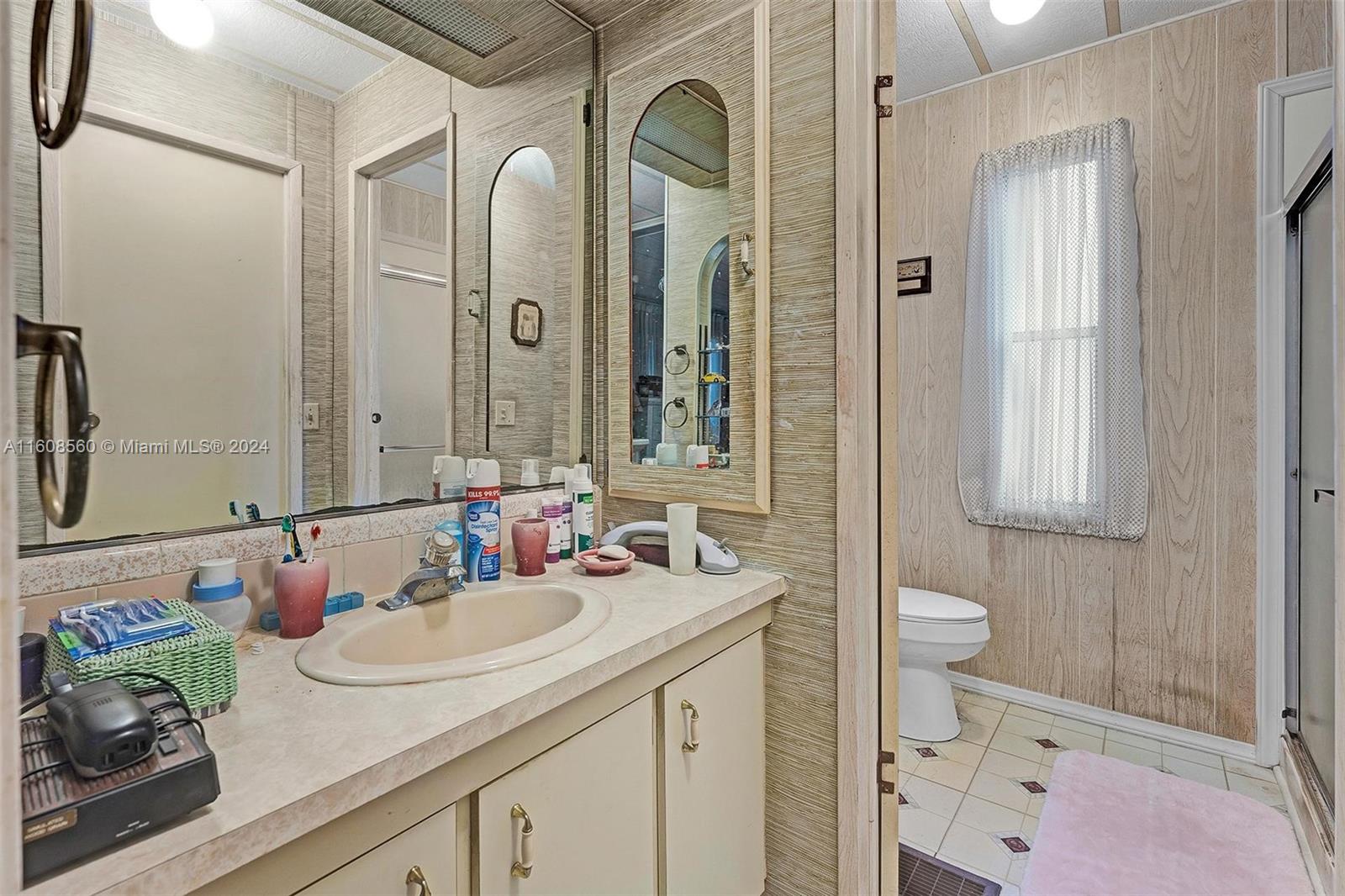 JAMAICA BAY MOBILE HOME C - Residential