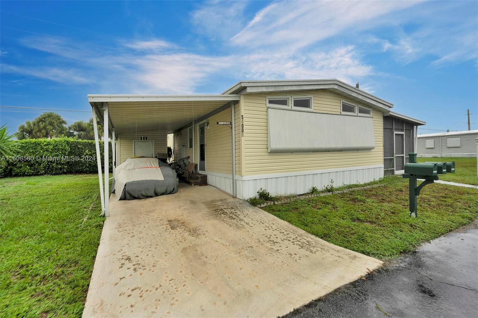 JAMAICA BAY MOBILE HOME C - Residential
