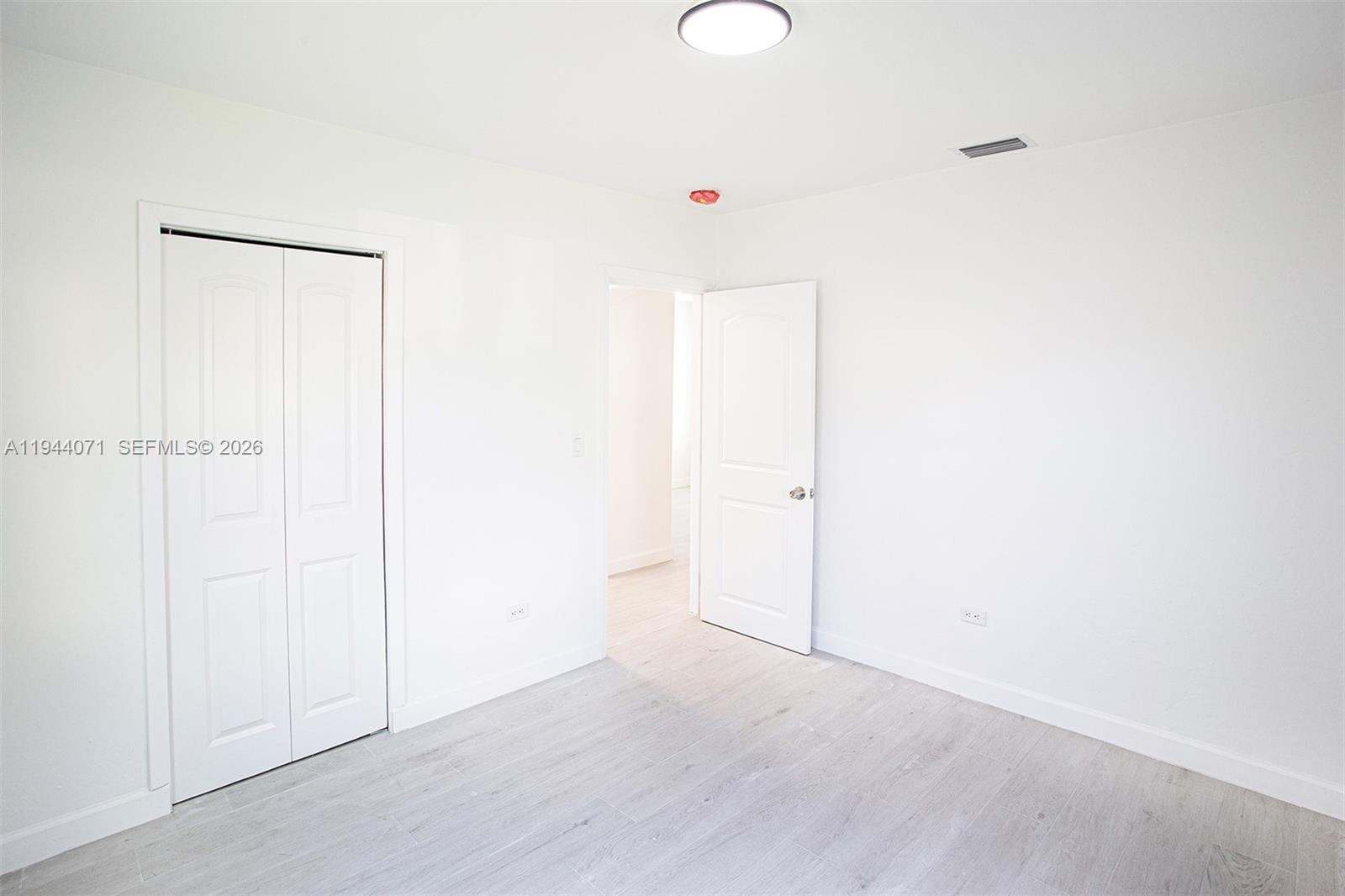 HAZEL PARK - Residential