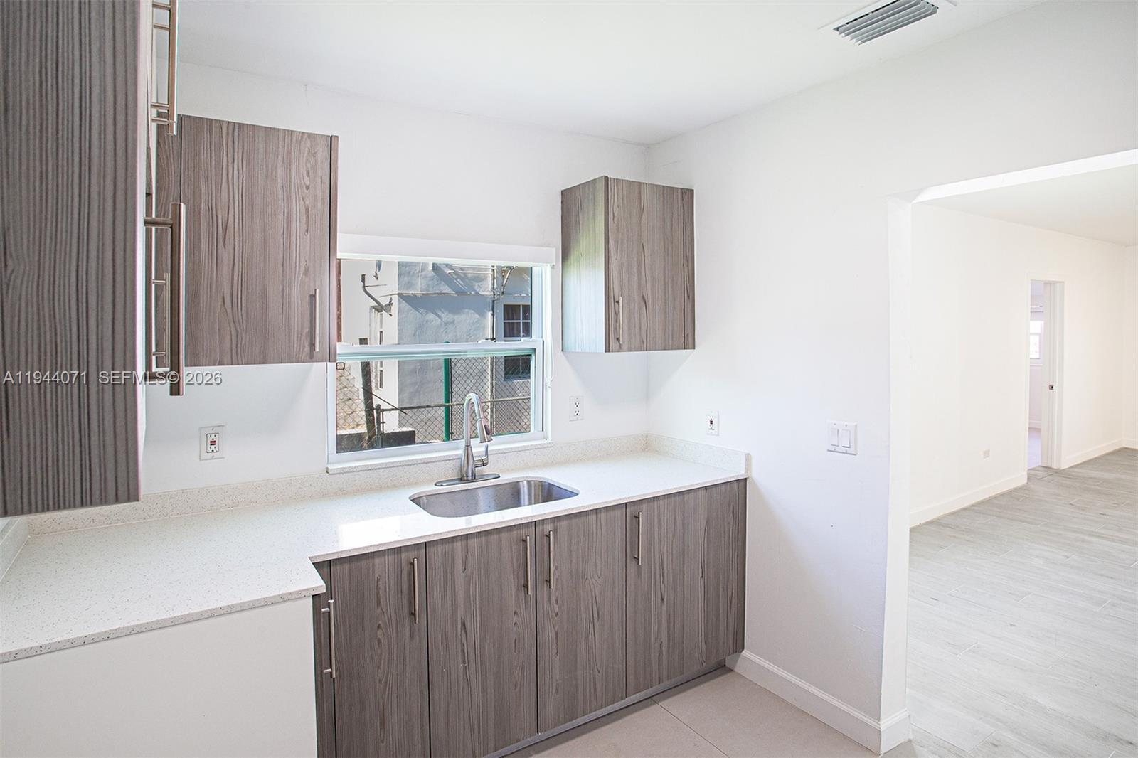 HAZEL PARK - Residential