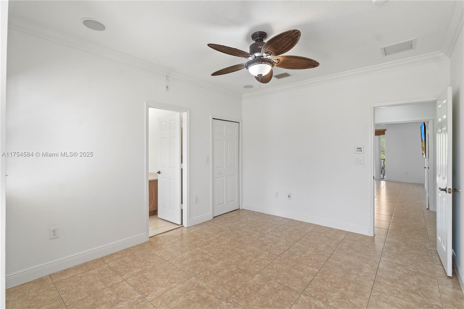 EGRET LAKES ESTATES SEC 3 - Residential