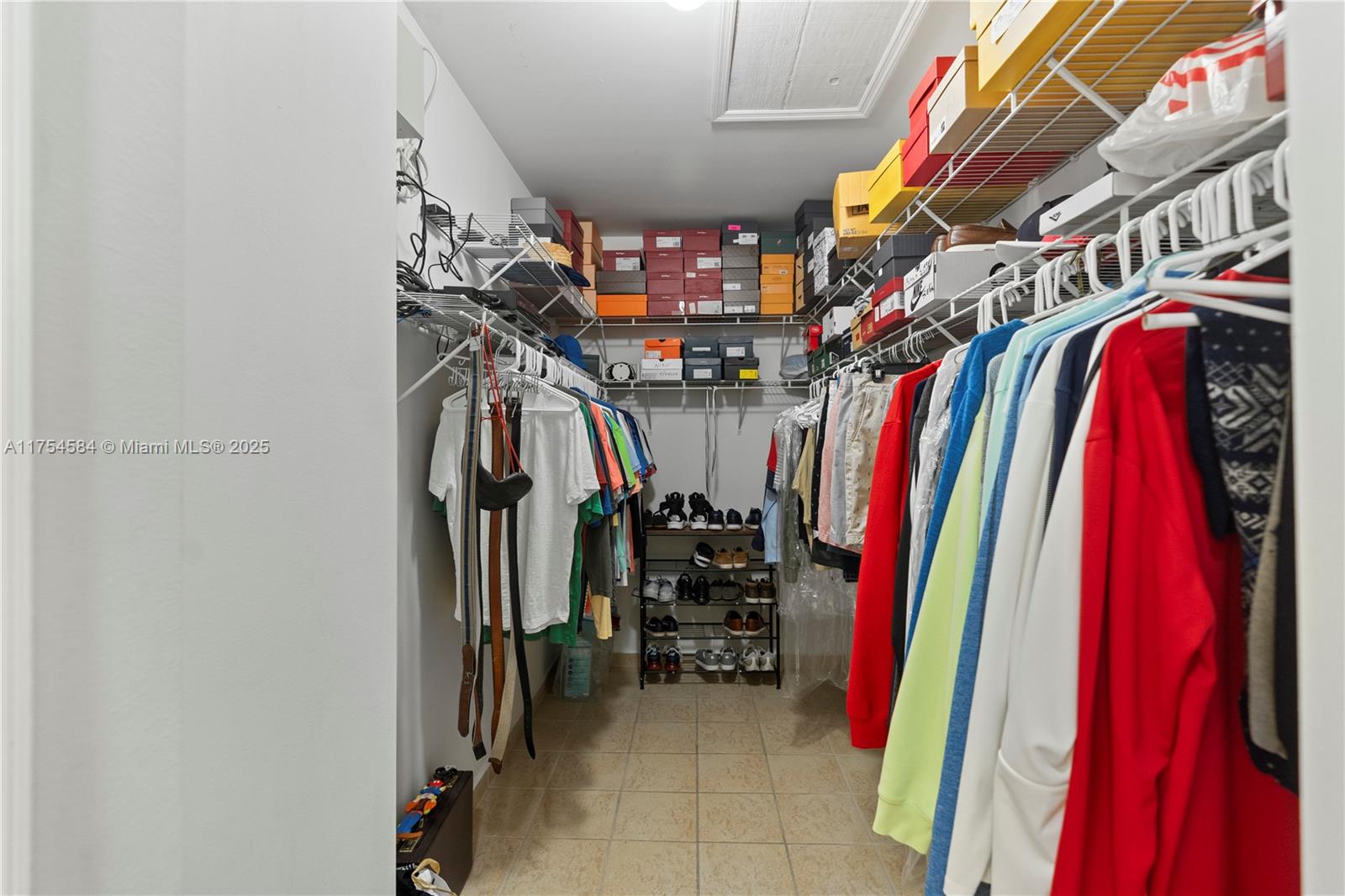 EGRET LAKES ESTATES SEC 3 - Residential