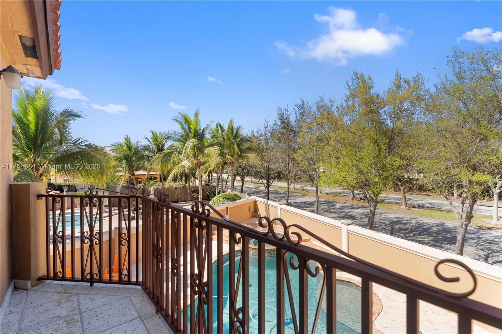 EGRET LAKES ESTATES SEC 3 - Residential