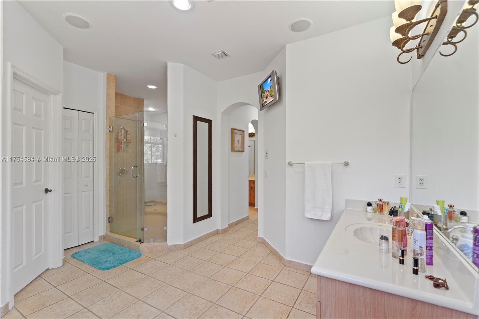 EGRET LAKES ESTATES SEC 3 - Residential