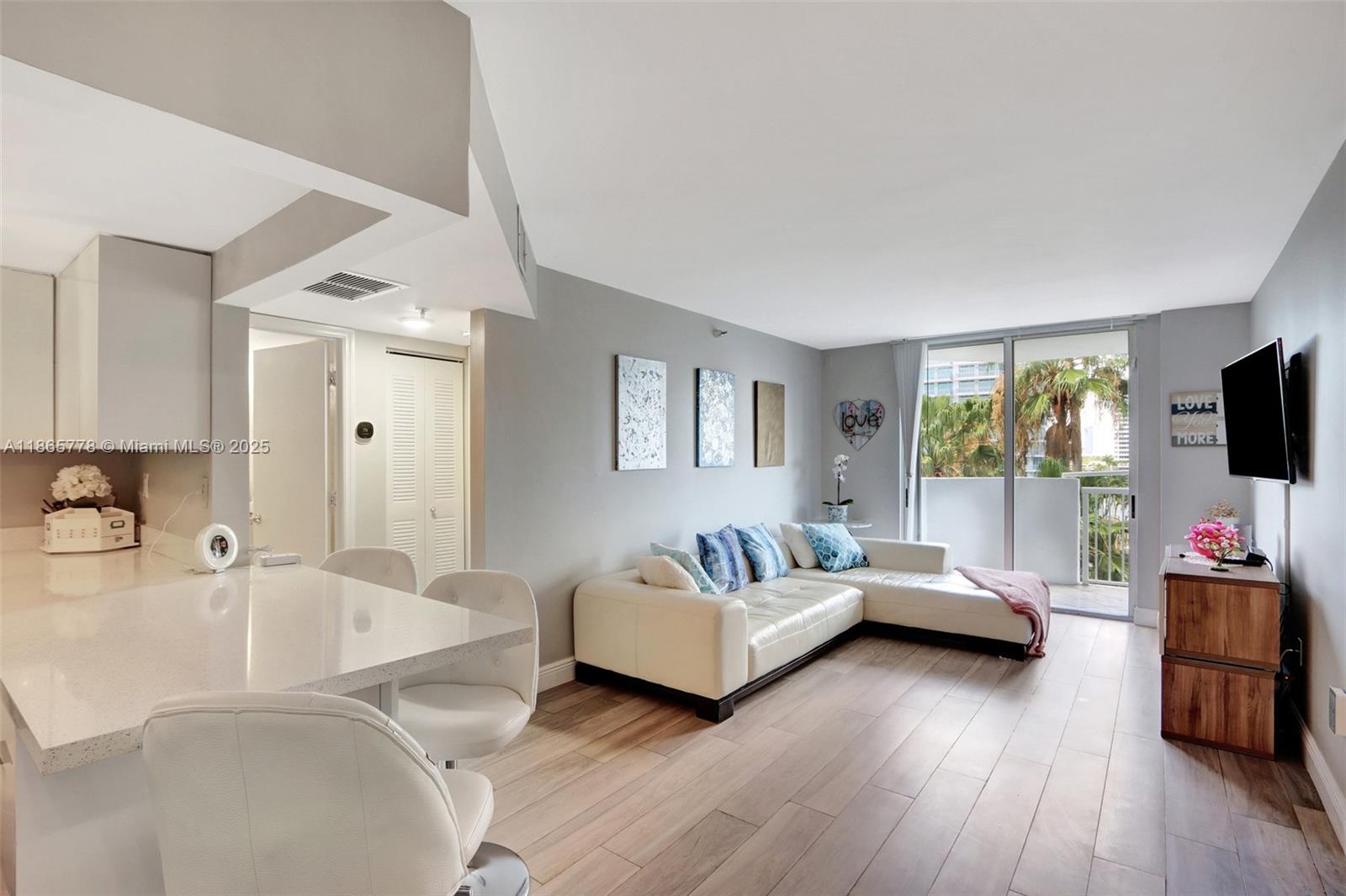 1621 Bay Rd 506