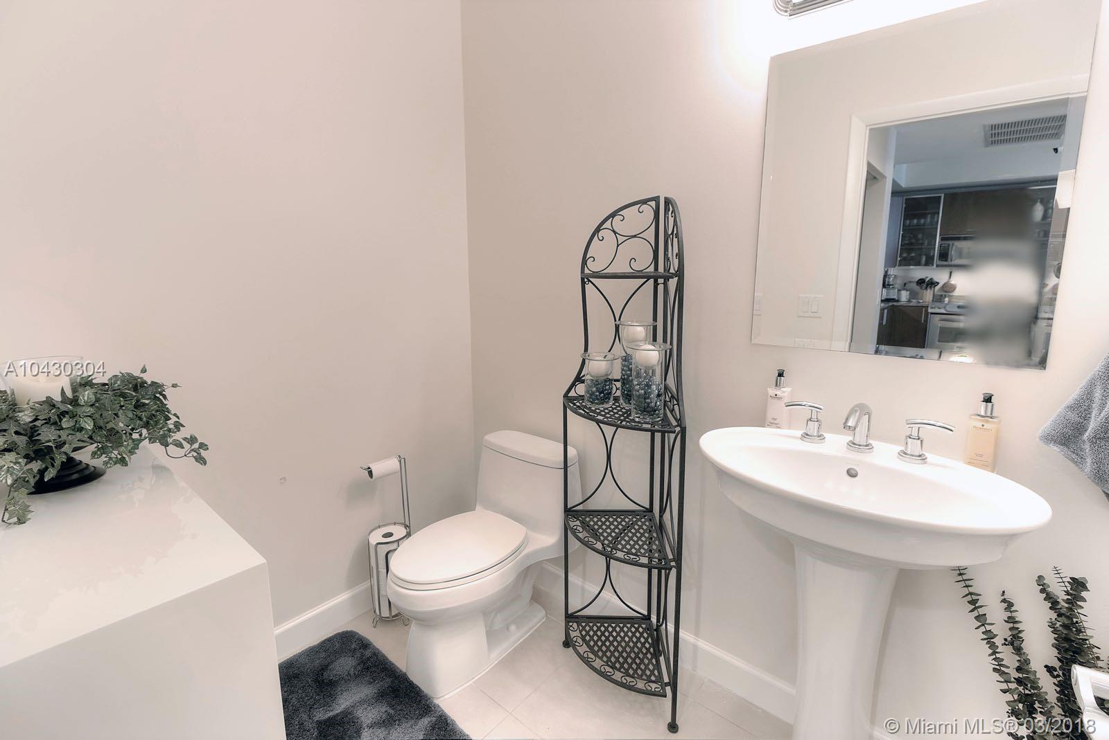 Ocean Marine Yacht Club - Residential Lease