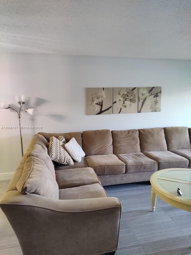 Las Vistas - Residential