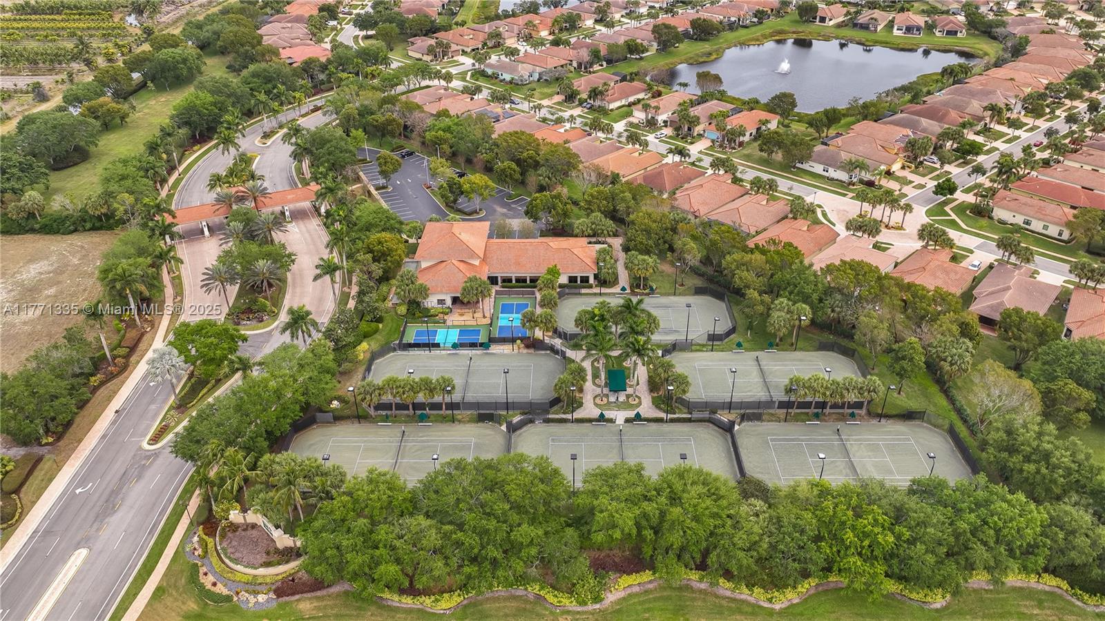 TIVOLI ISLES PUD - Residential