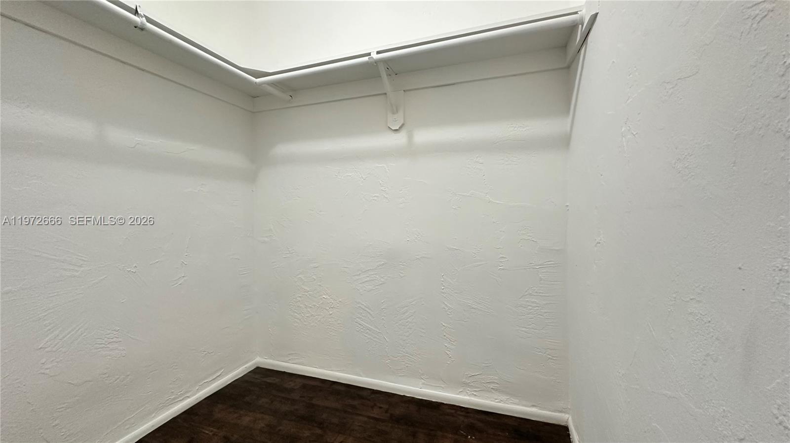 SUNRISE GOLF VILLAGE SEC - Residential