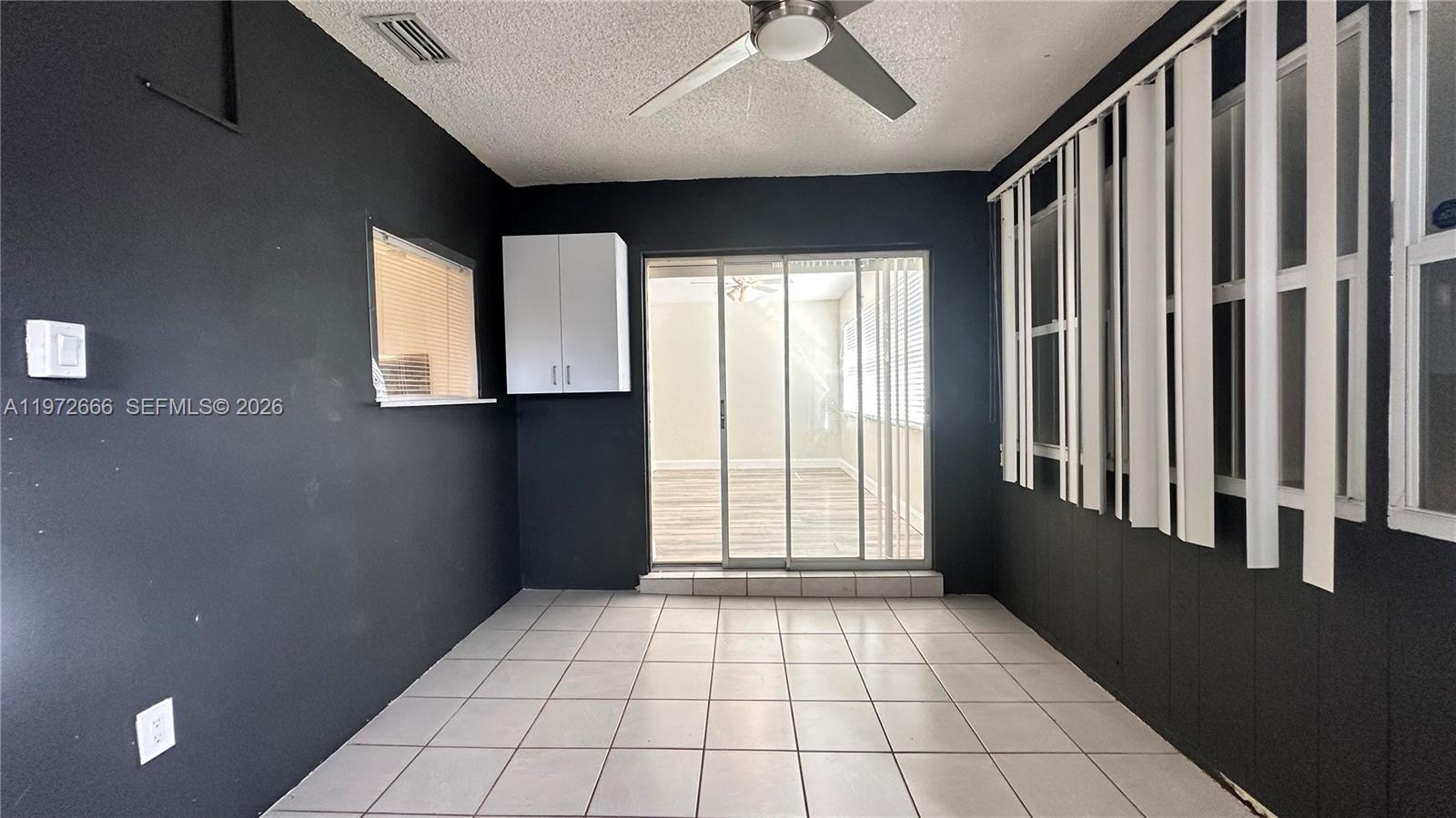 SUNRISE GOLF VILLAGE SEC - Residential