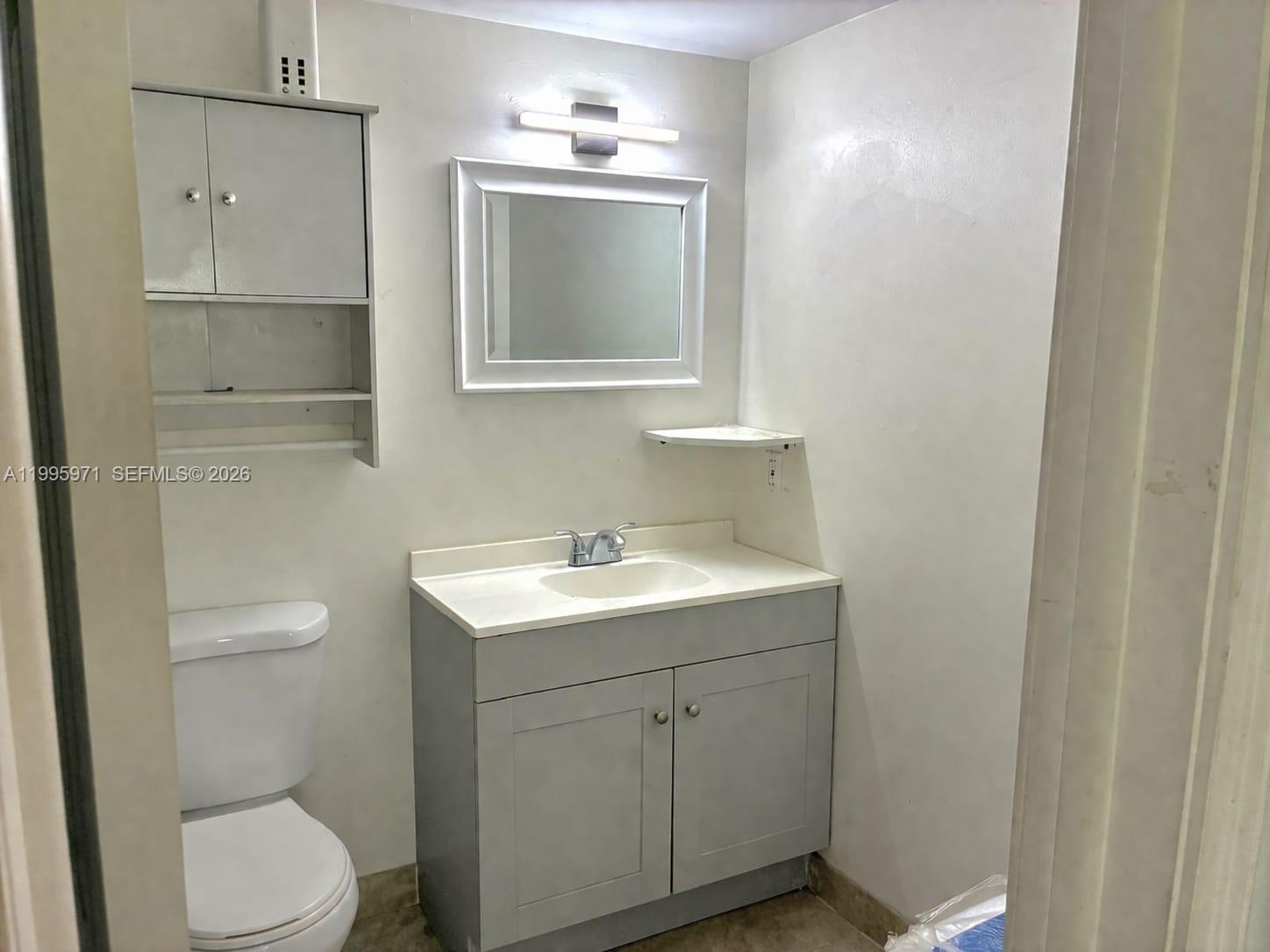 APPLEGREEN CONDO APTS 1 - Residential