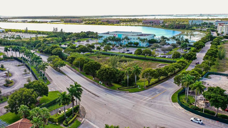 Excellent location, Doral- Medley, close to the Turnpike expressway, exit 106 ave, NW, ideal for Medical Offices, office buildings, Storages, Flex and more... Ready to build.