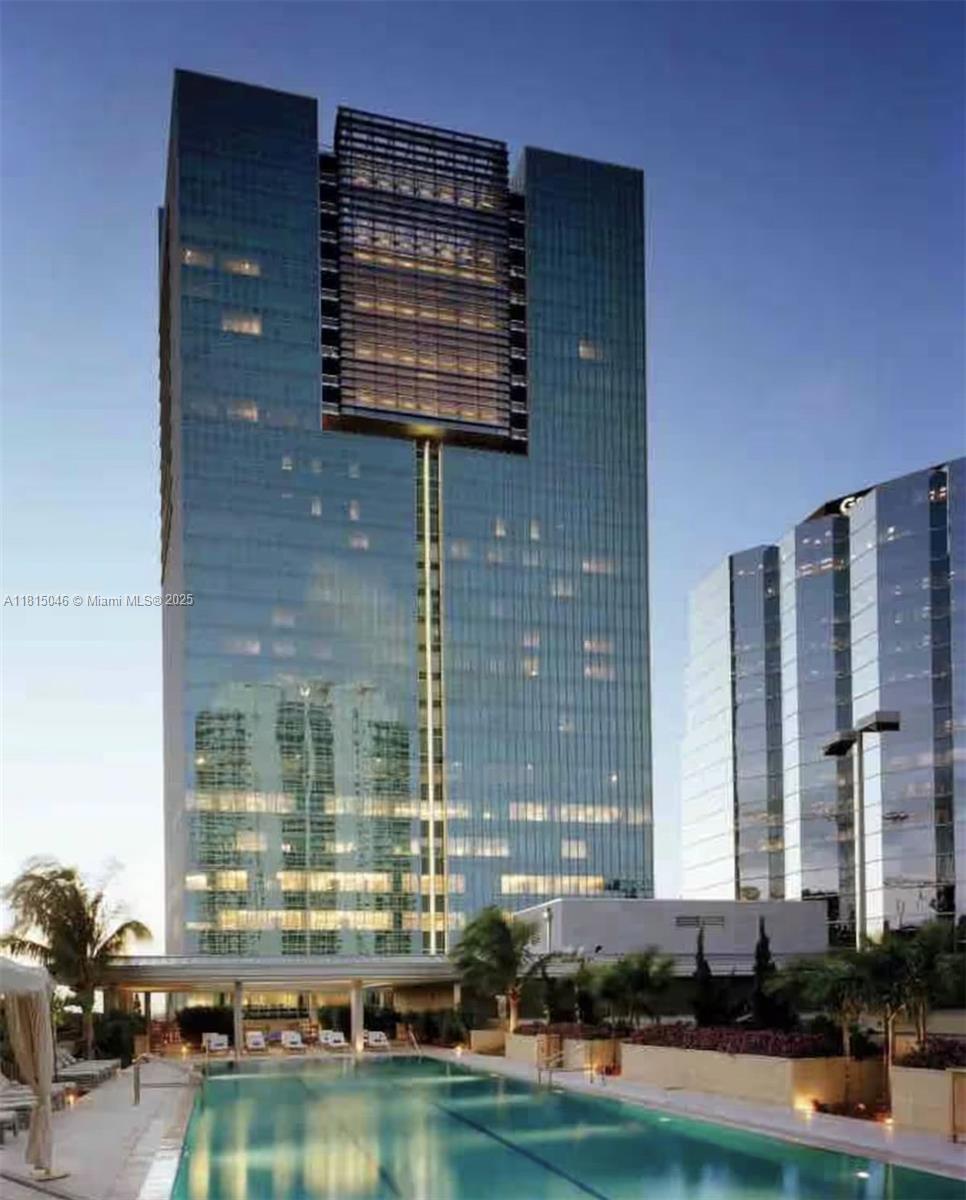 MAYFIELD CONDO - Residential