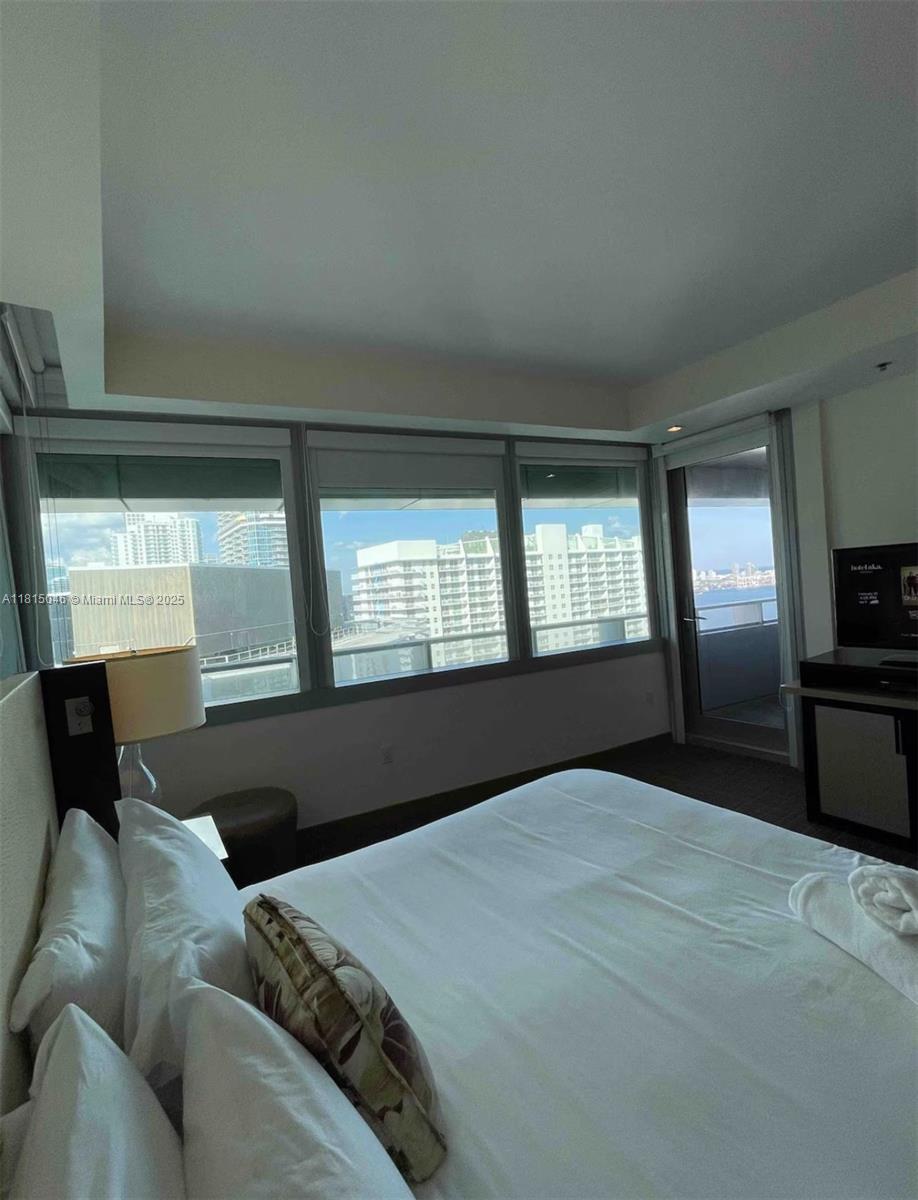 MAYFIELD CONDO - Residential