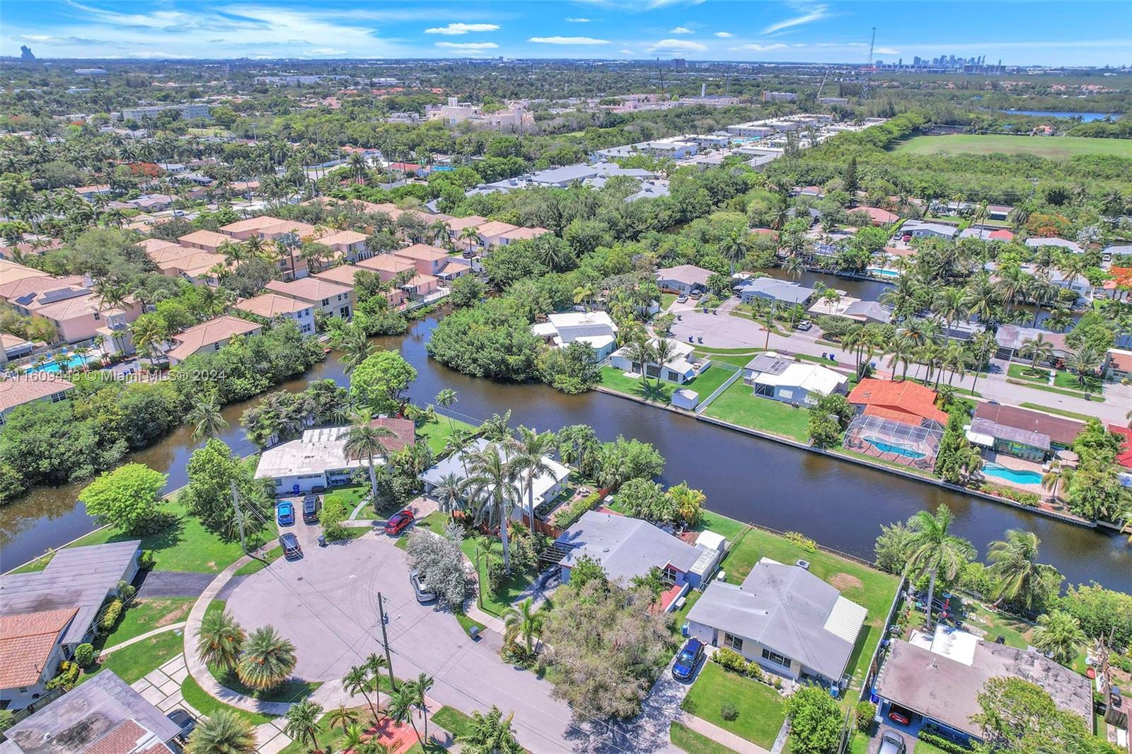 LOOK HOMESITES NO 4 - Residential