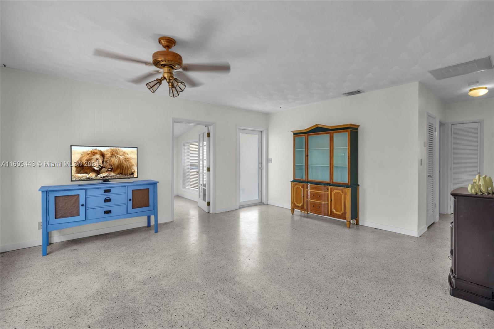 LOOK HOMESITES NO 4 - Residential