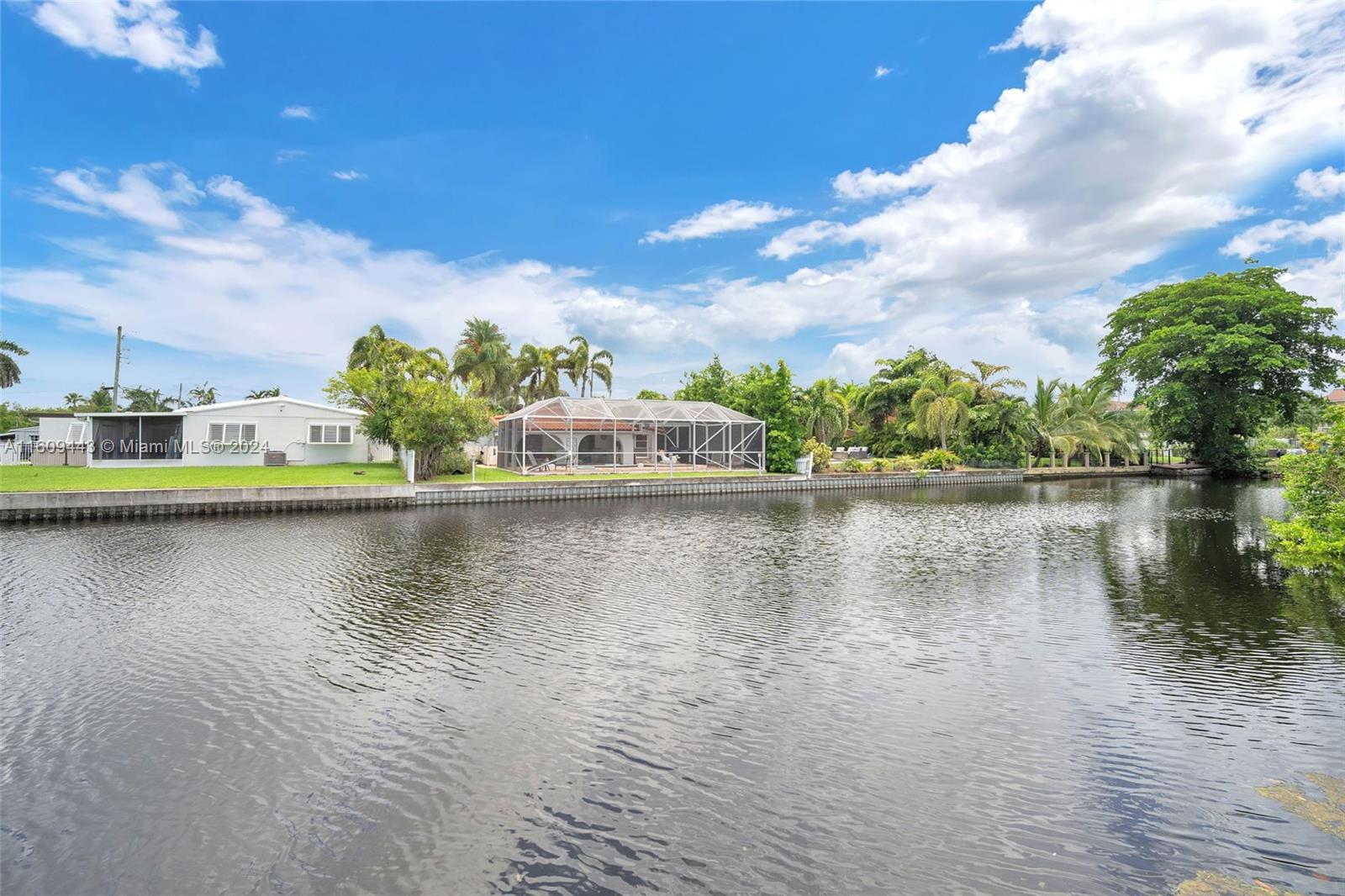 LOOK HOMESITES NO 4 - Residential