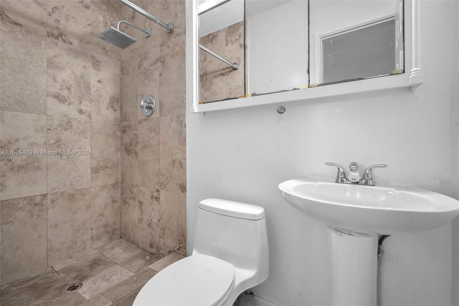 LOOK HOMESITES NO 4 - Residential