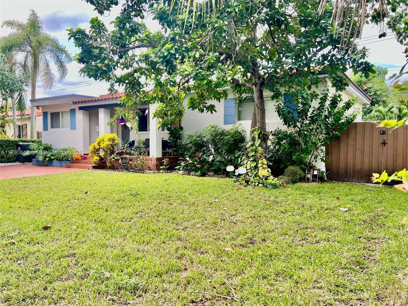 FLEEMAN GROVE - Residential Lease