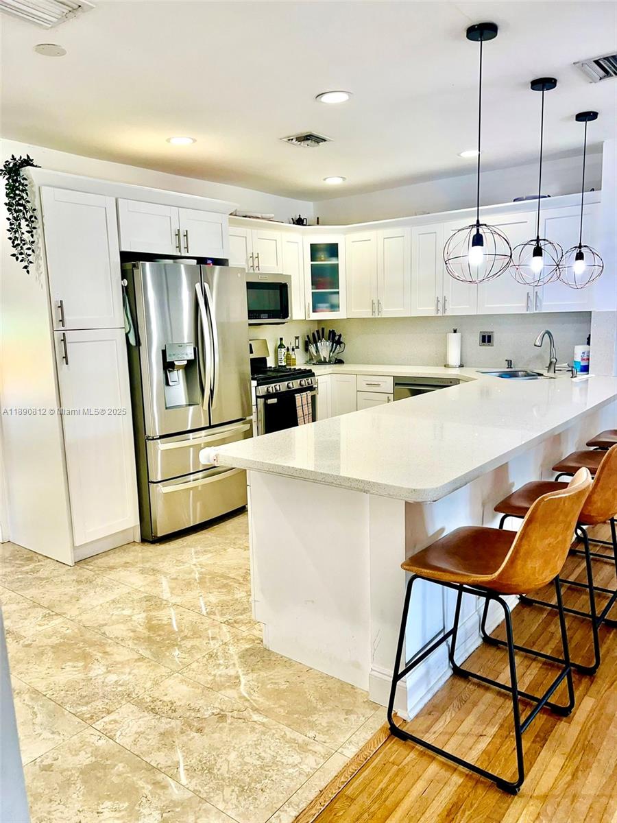 FLEEMAN GROVE - Residential Lease