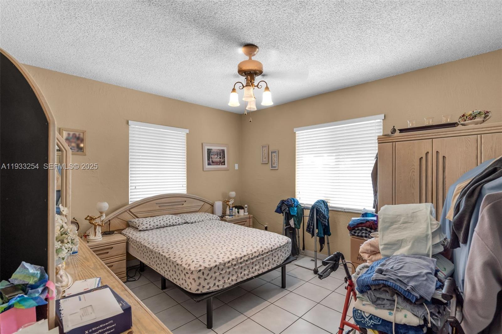 SYLVANIA HEIGHTS - Residential