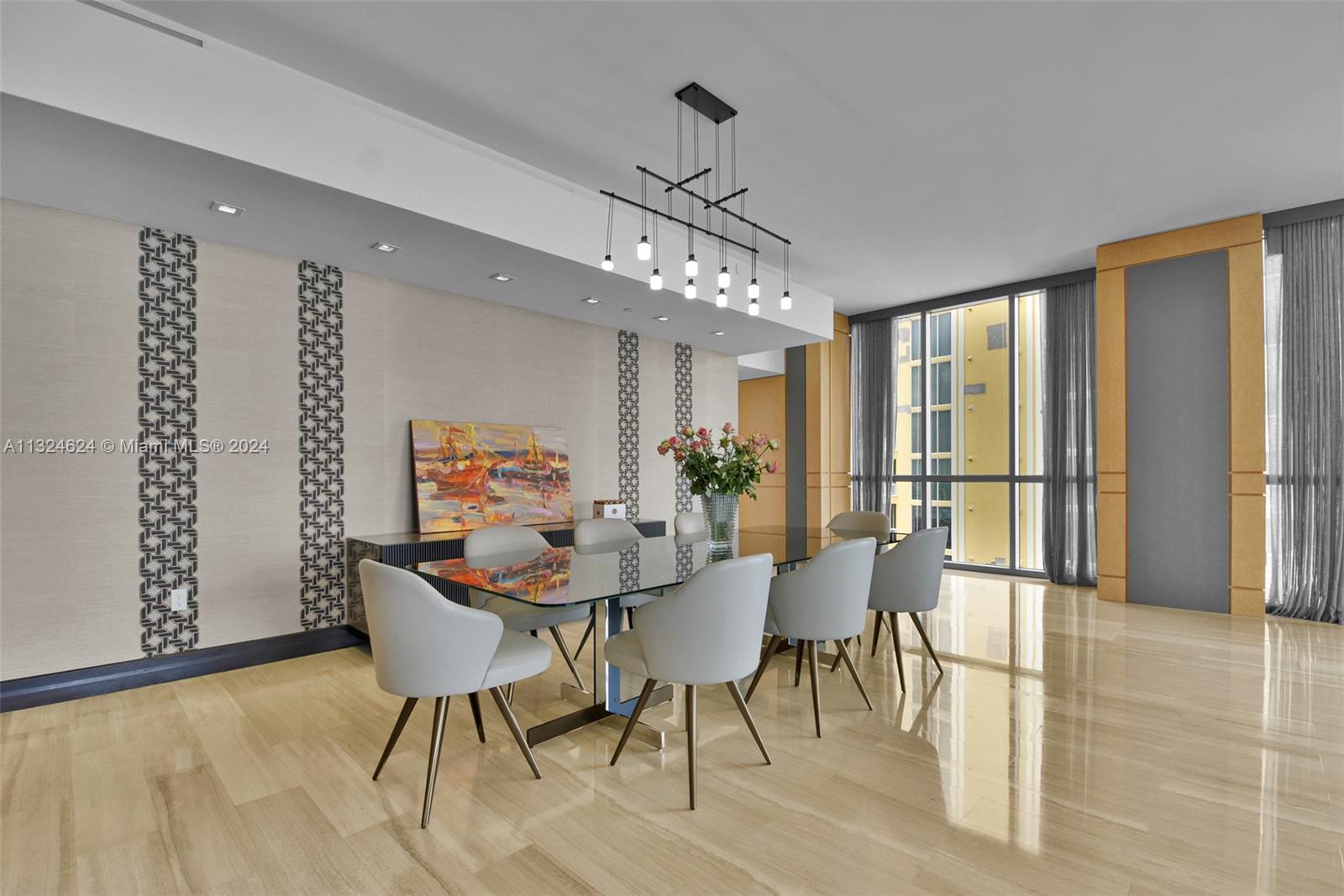 Mansions at Acqualina - Residential