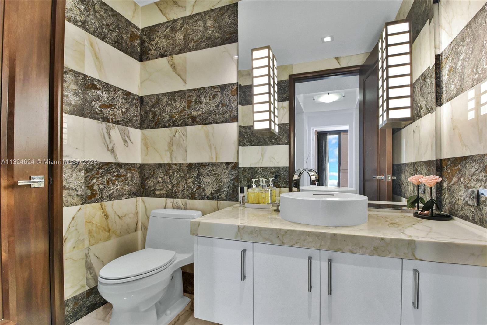 Mansions at Acqualina - Residential