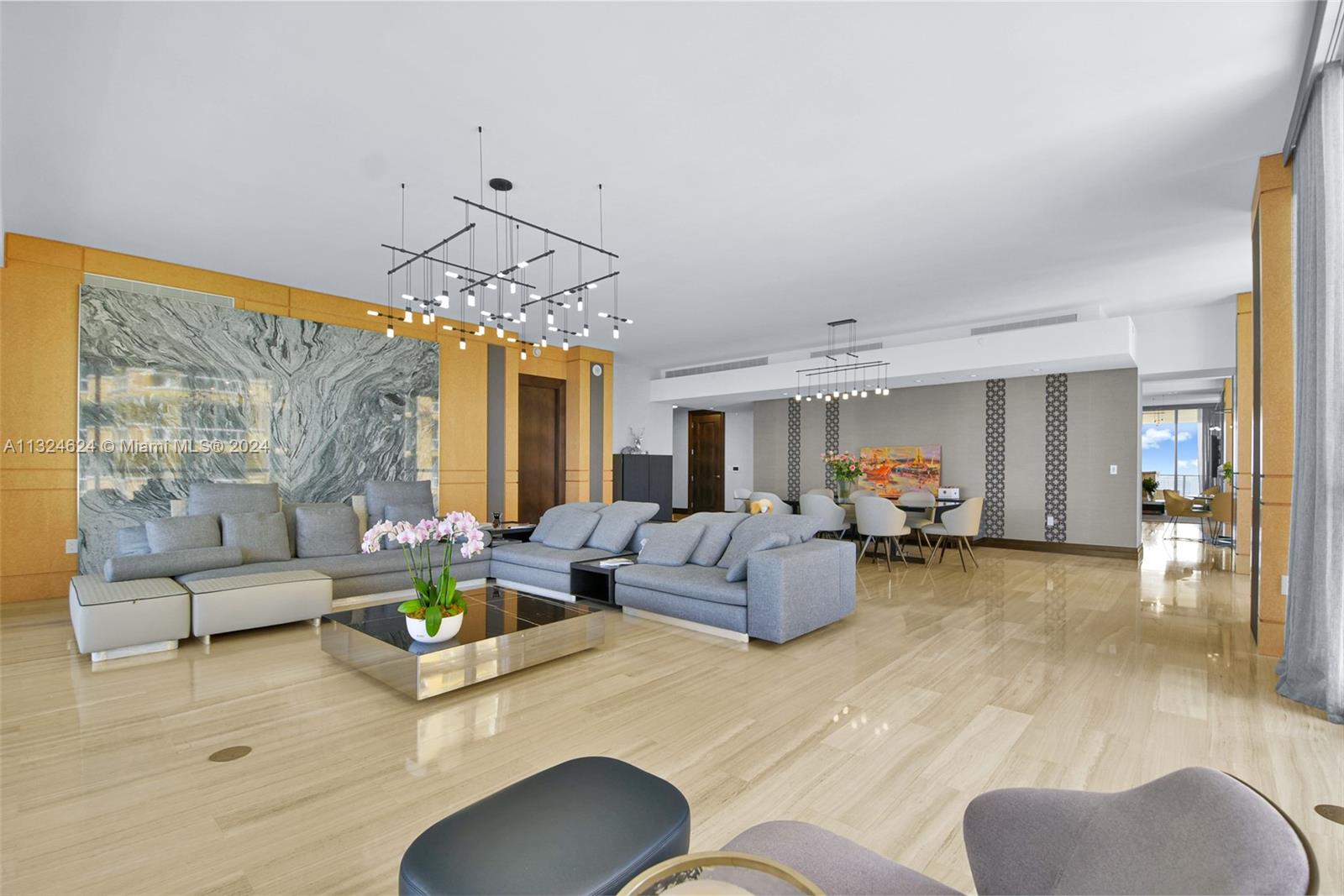 Mansions at Acqualina - Residential