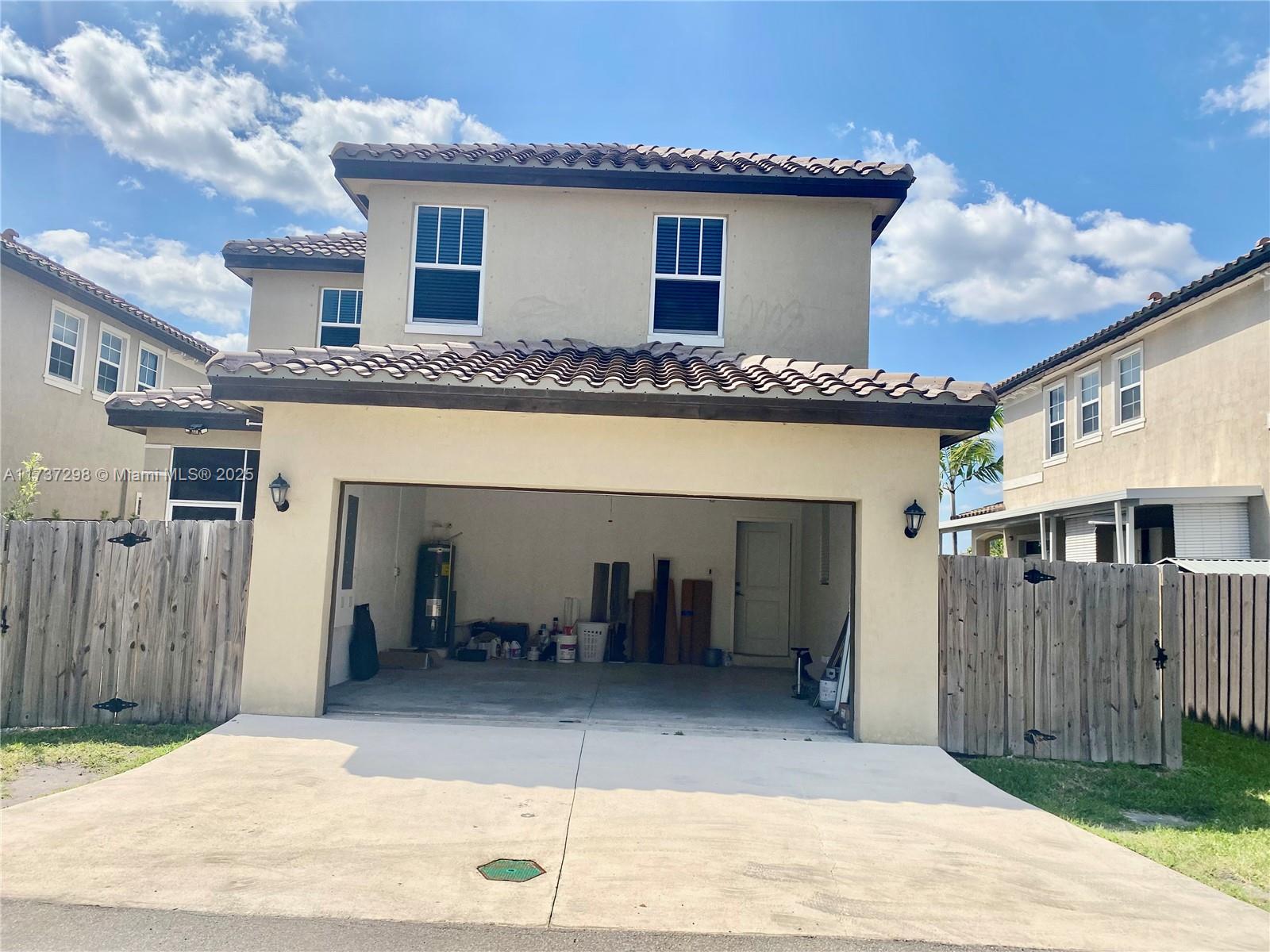 SUMMERVILLE VILLAS - Residential Lease