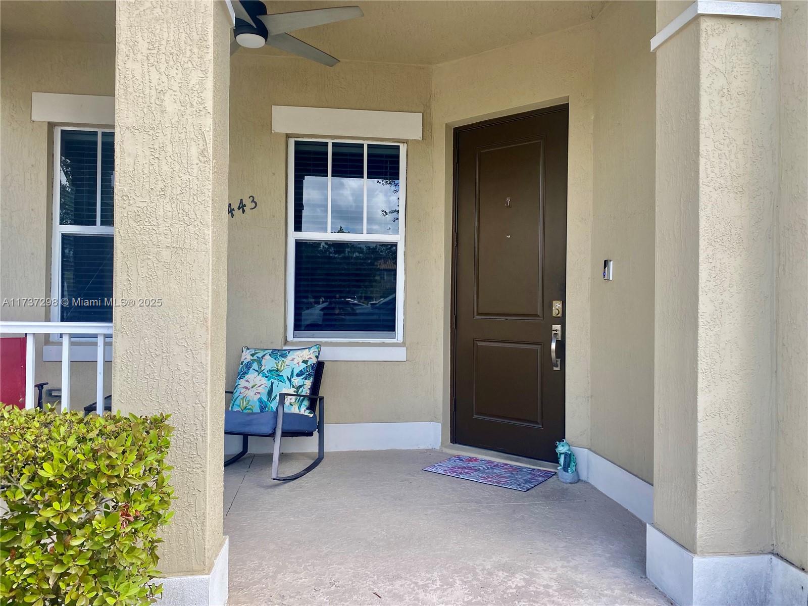 SUMMERVILLE VILLAS - Residential Lease